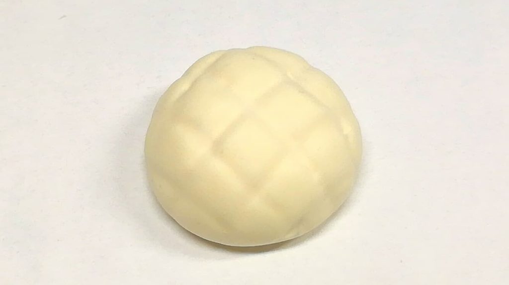 樹脂粘土のミニチュアメロンパン